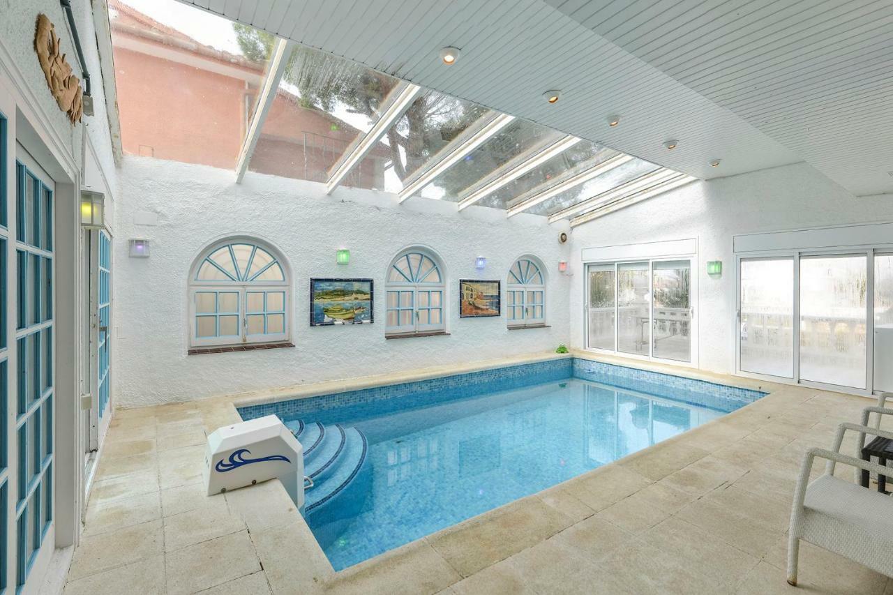 Villa Requesens On Canal 엠푸리아브라바 외부 사진